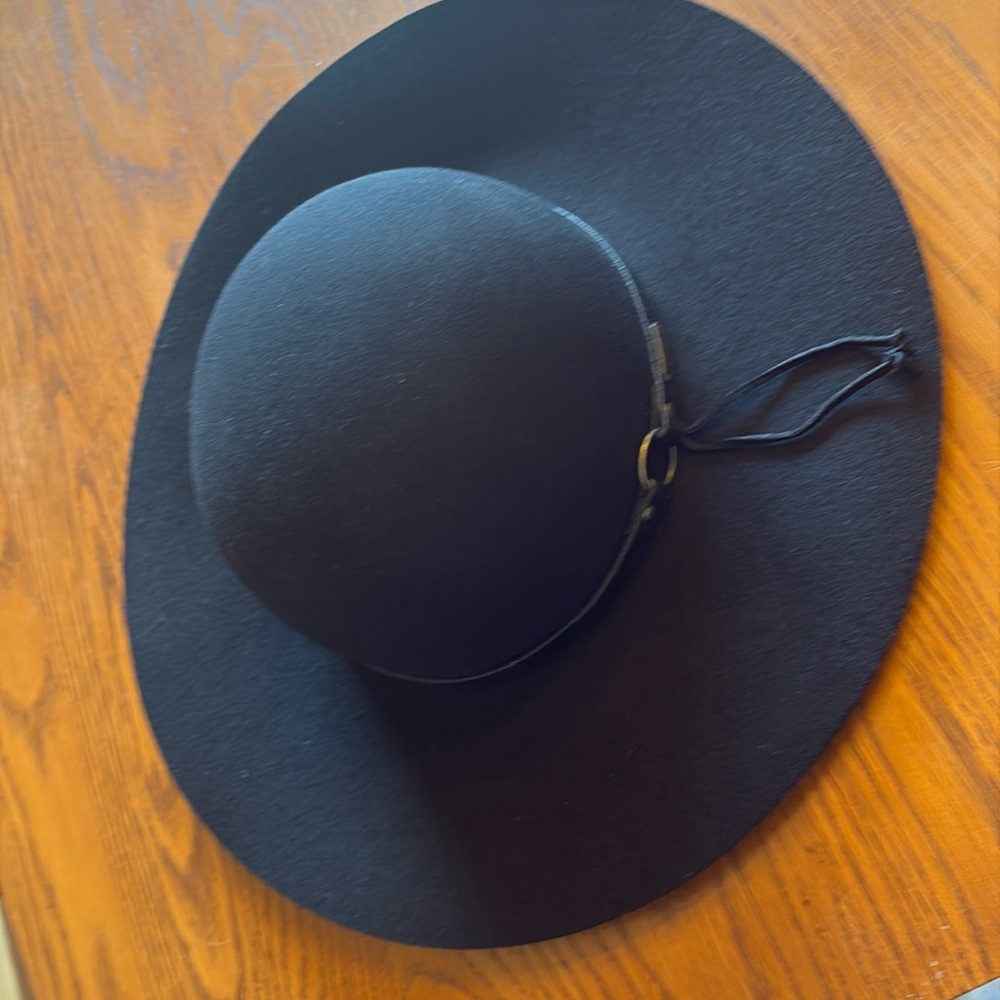 Kooringl Wool felt hat